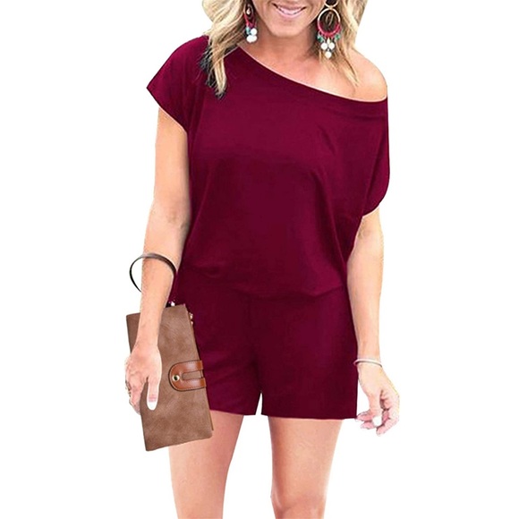 Red Off Shoulder Pockets Tee Material Short Sleeve Romper - Picture 5 of 6